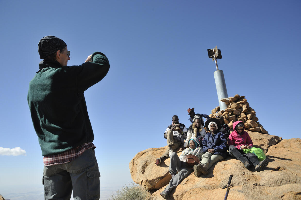 Conservancy ladies tackle the Brandberg