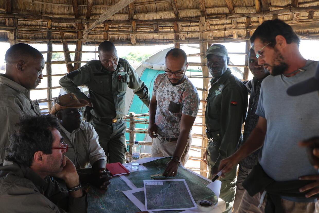 Luenge-Luiana National Park first game count planning and training in 2018. Photo credit: Miguel Xavier.